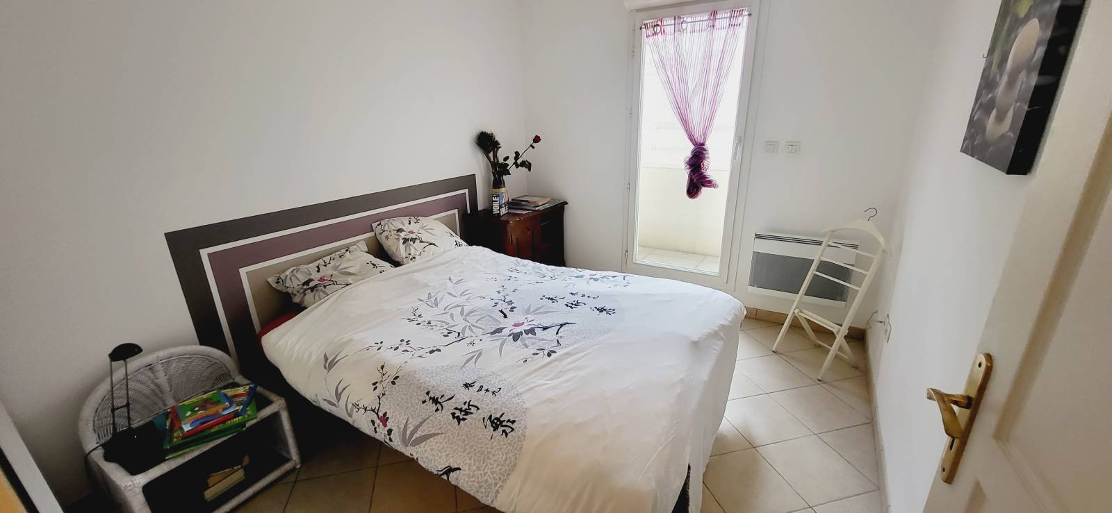 EXLUSIVITE L'ESTAQUE PLAGE . Bel appartement T4 avec terrasse dans bel immeuble récent.