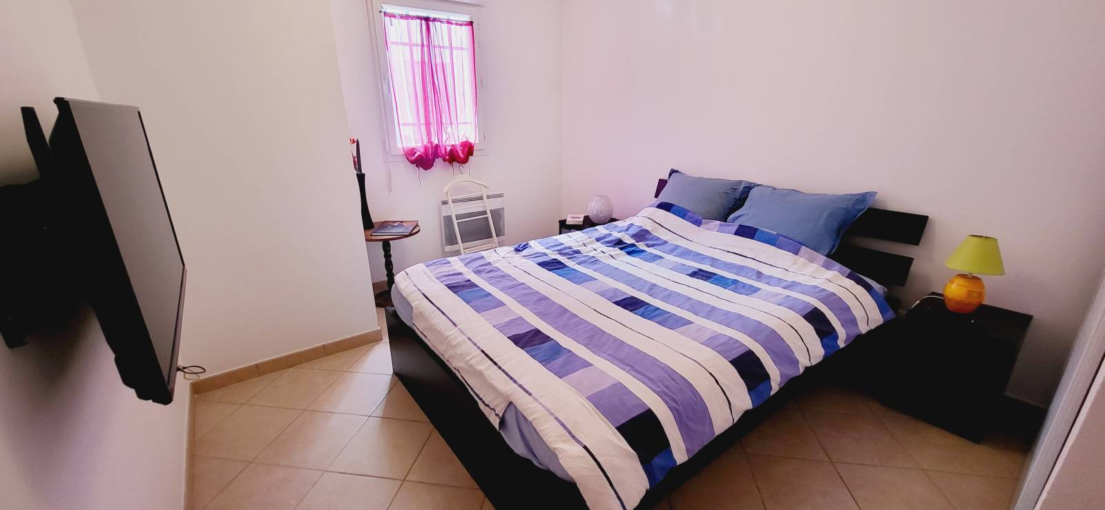 EXLUSIVITE L'ESTAQUE PLAGE . Bel appartement T4 avec terrasse dans bel immeuble récent.