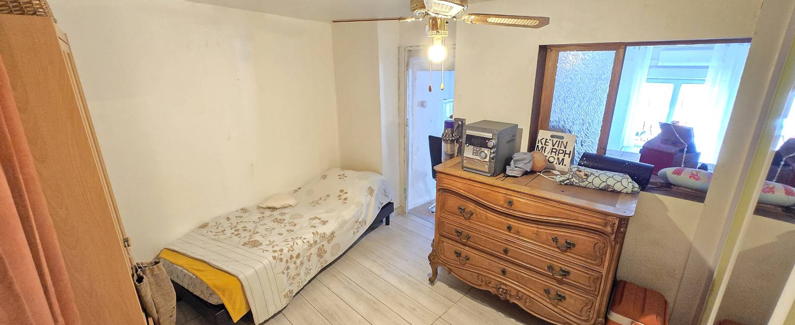 MARSEILLE 15/ LITTORAL. Appartement T3 en Rez-de-Chaussée de maison avec terrasse .