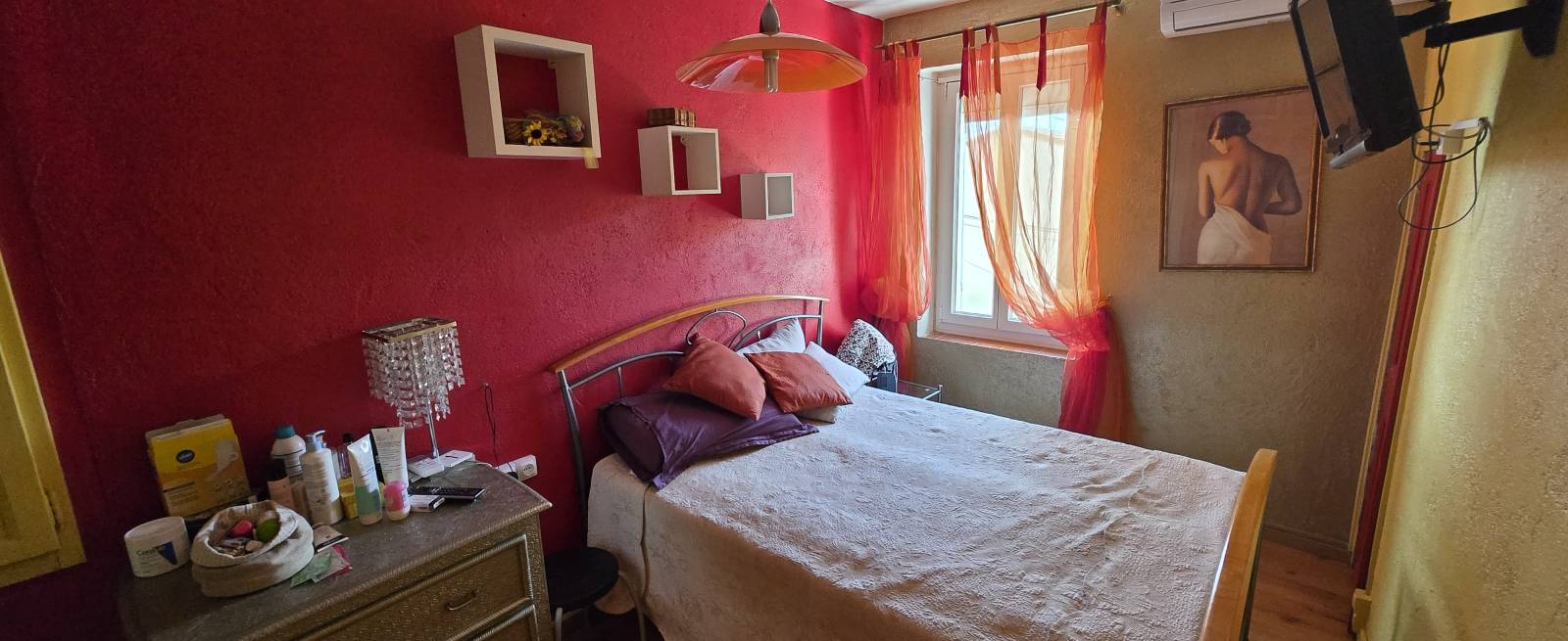 MARSEILLE 15/ LITTORAL. Appartement T3 en Rez-de-Chaussée de maison avec terrasse .