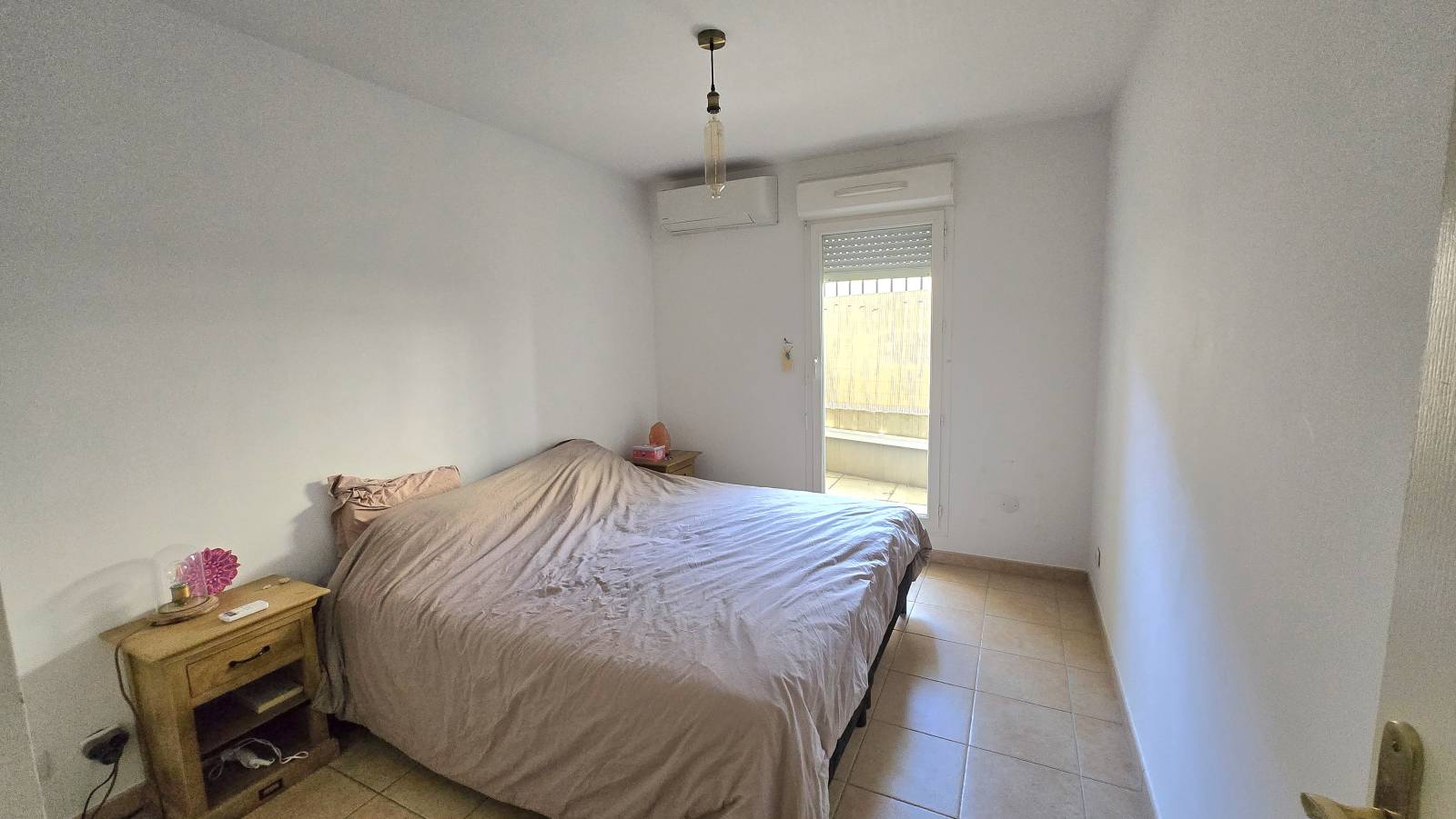 EXCLUSIVITE. L'ESTAQUE PLAGE . Bel appartement T3 avec terrasse et garage double.