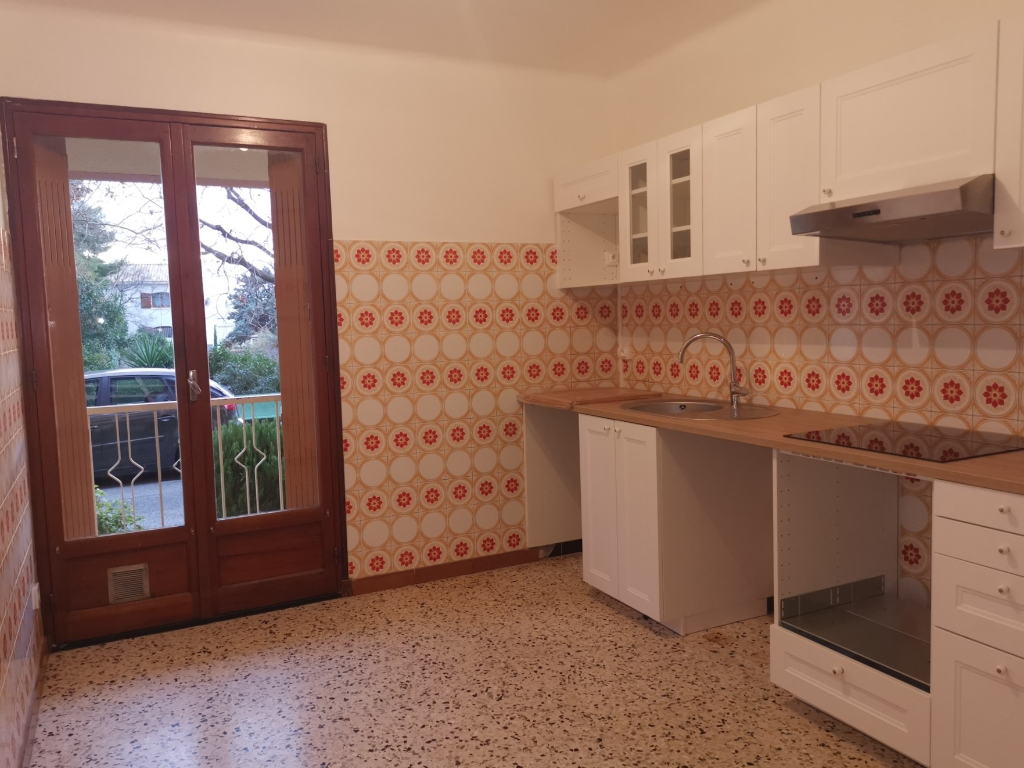 ESTAQUE Appartement T3 dans petite résidence fermée