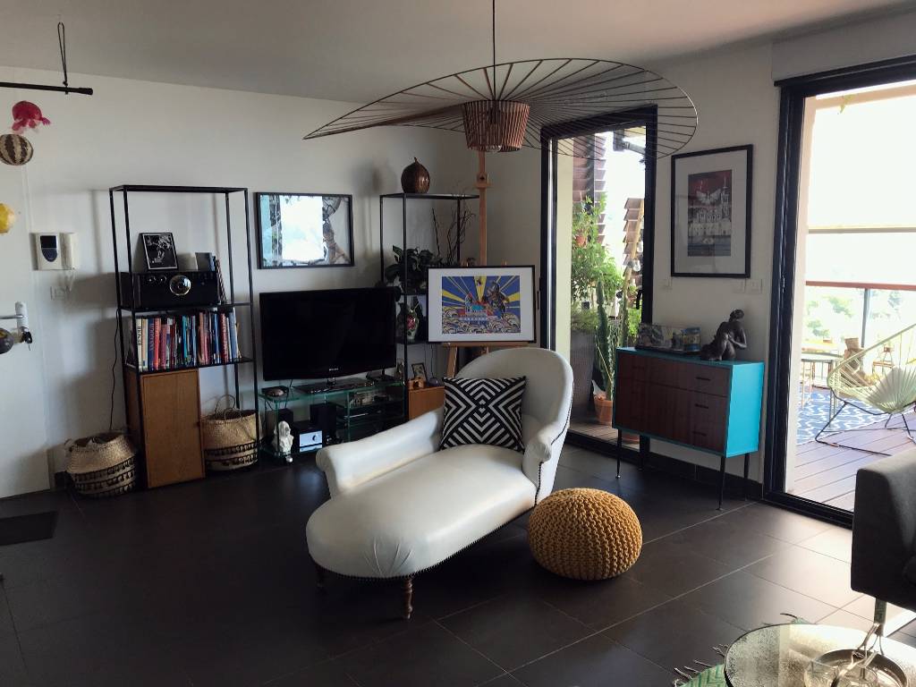 Appartement T3 dans résidence standing HAUTEURS DE L'ESTAQUE 16ème. Terrasse vue Mer. Garage