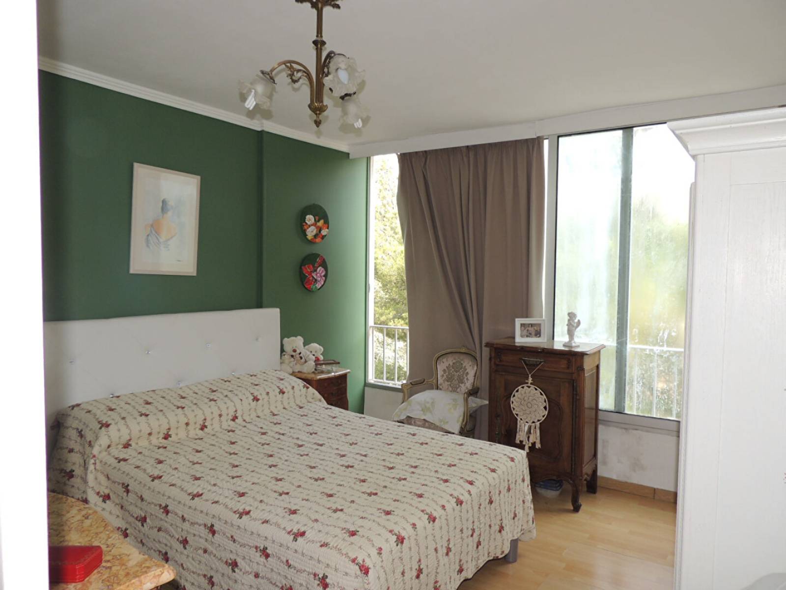 BEL APPARTEMENT A VENDRE A MARSEILLE 13009