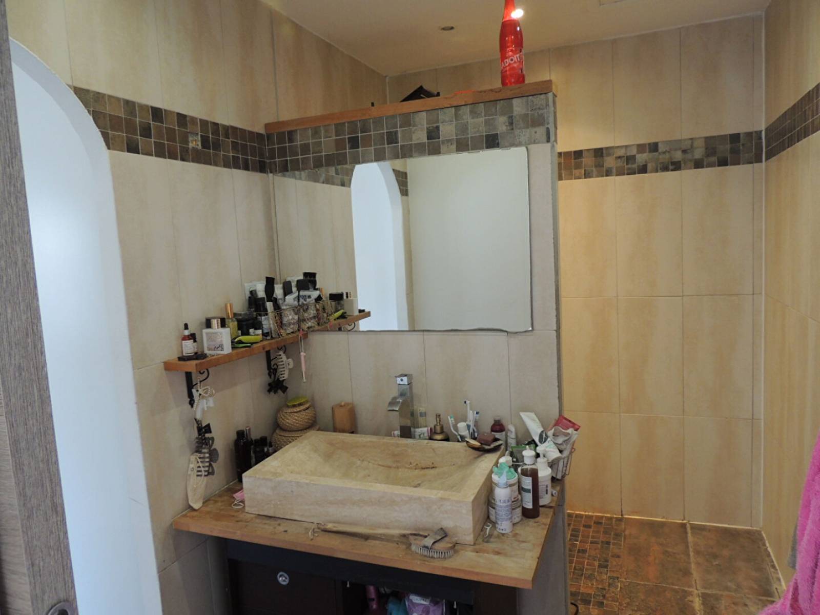 VILLA T6 AVEC PISCINE