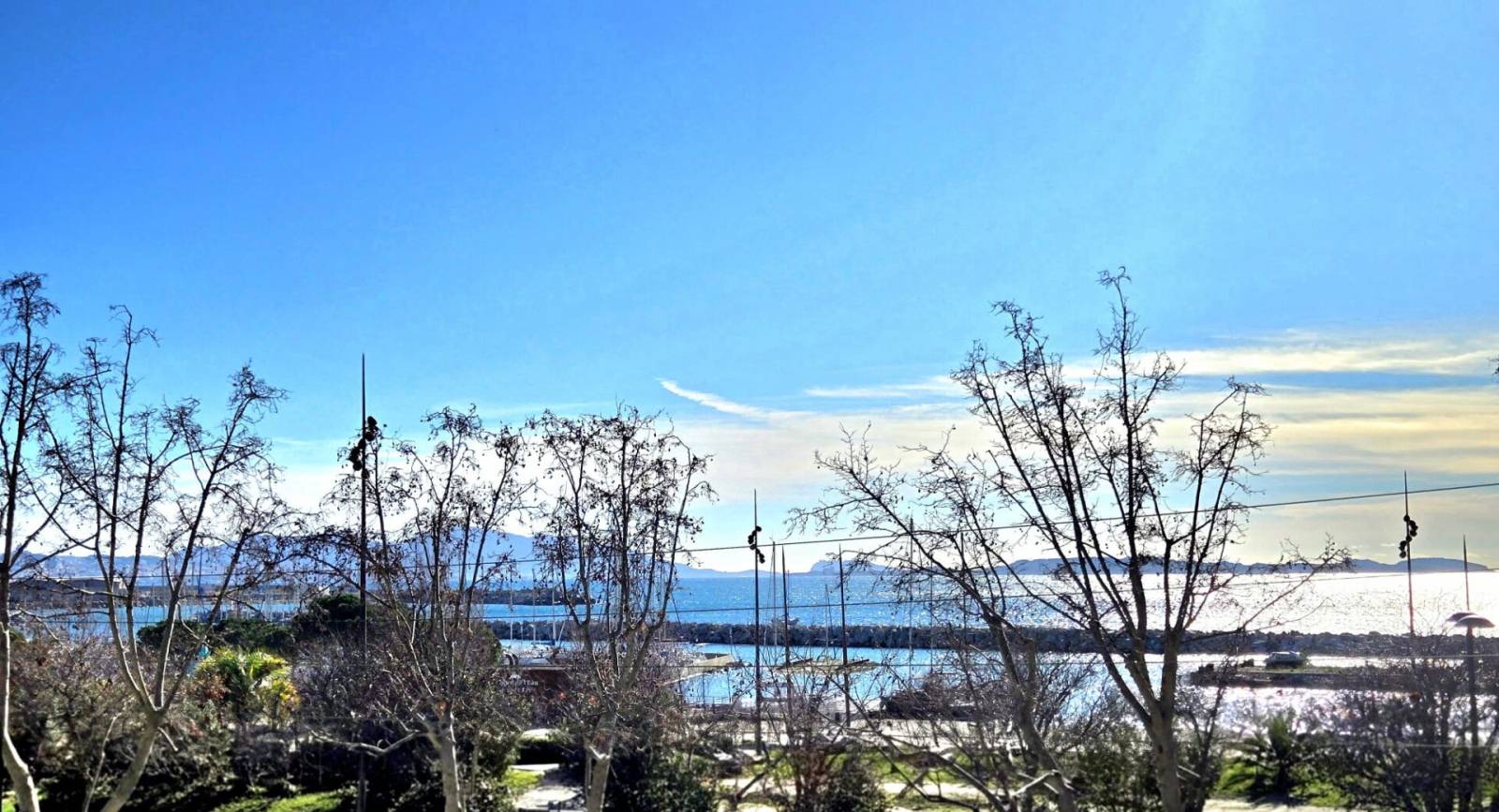 ESTAQUE PLAGE CHARMANTE MAISON VUE MER  ET GARAGE