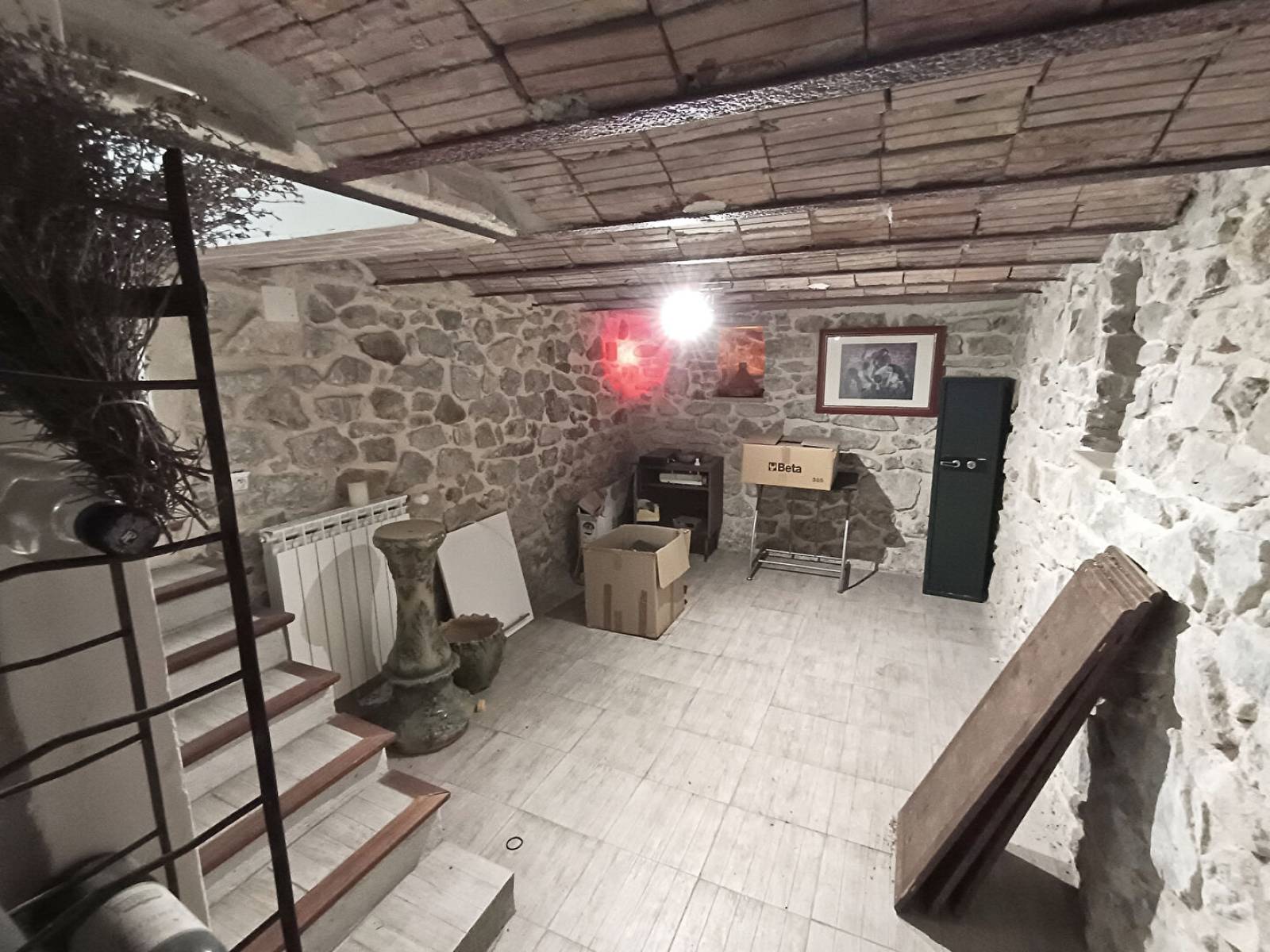 EXCLUSIVITE. / HAUTEURS 16° arrond. Belle maison contemporaine avec beau jardin et piscine