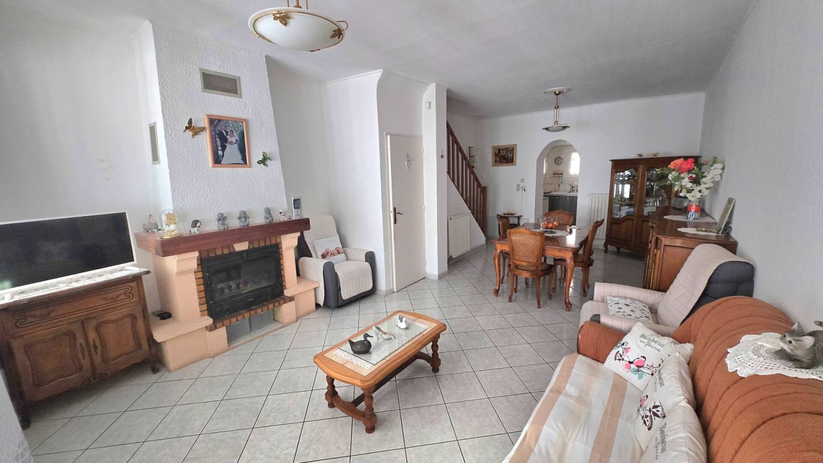 L'ESTAQUE GARE. CHARMANTE MAISON AVEC JARDIN, VERANDA ET GARAGE