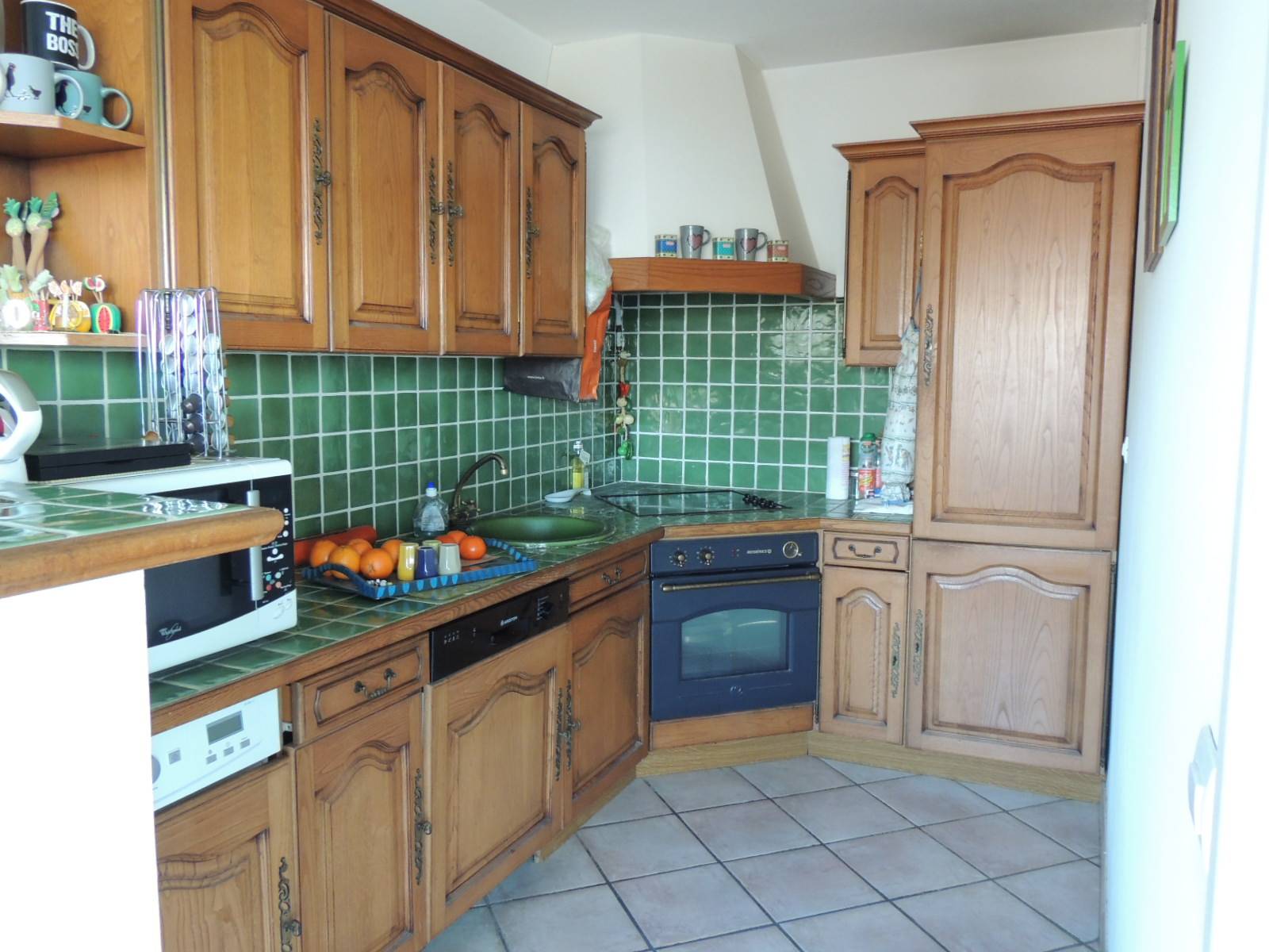 Appartement T4 avec terrasse vue mer et collines parking