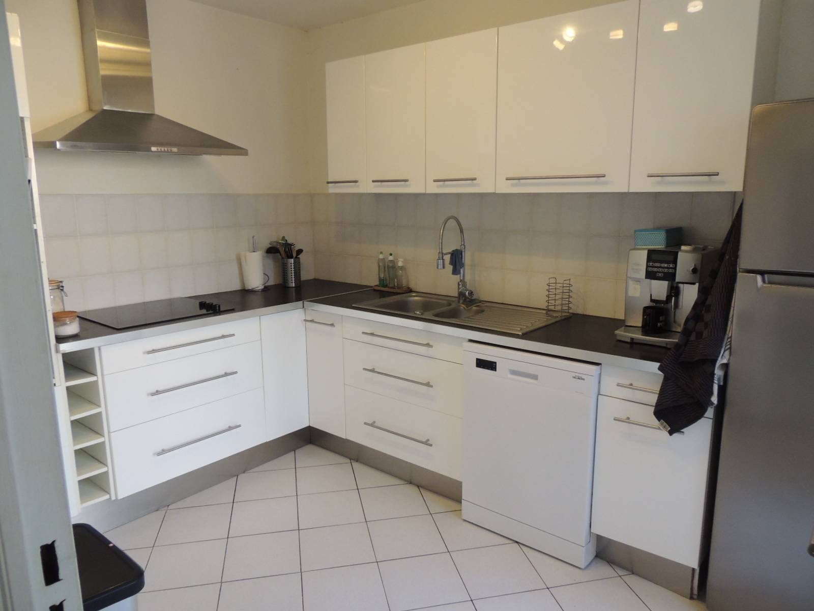 GIGNAC LA NERTHE VILLA T4 AVEC JARDIN TERRASSE ET GARAGE DANS  SECTEUR RESIDENTIEL