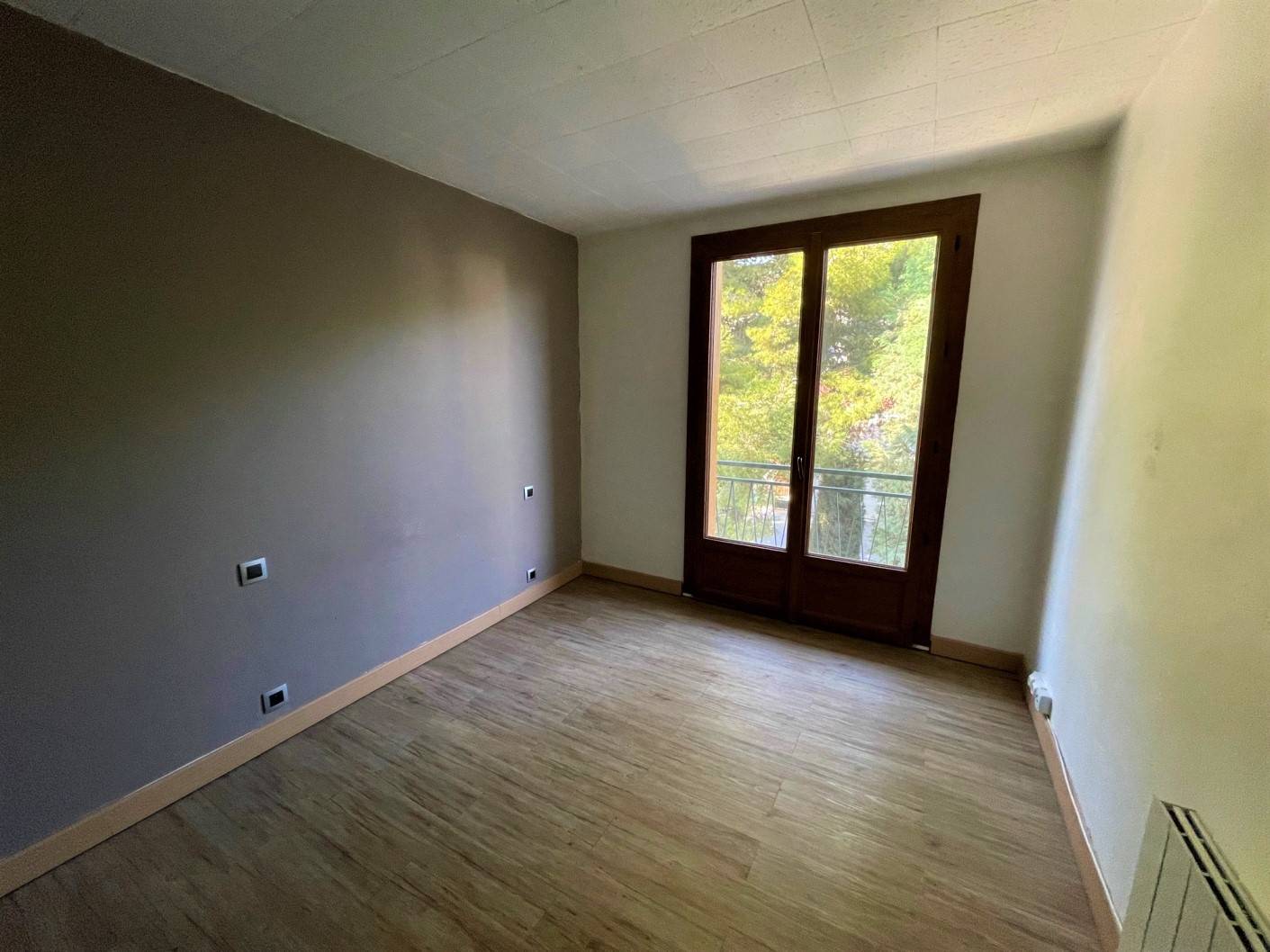 L'ESTAQUE 16EME. Appartement T3 avec balcon vue mer. Cave.