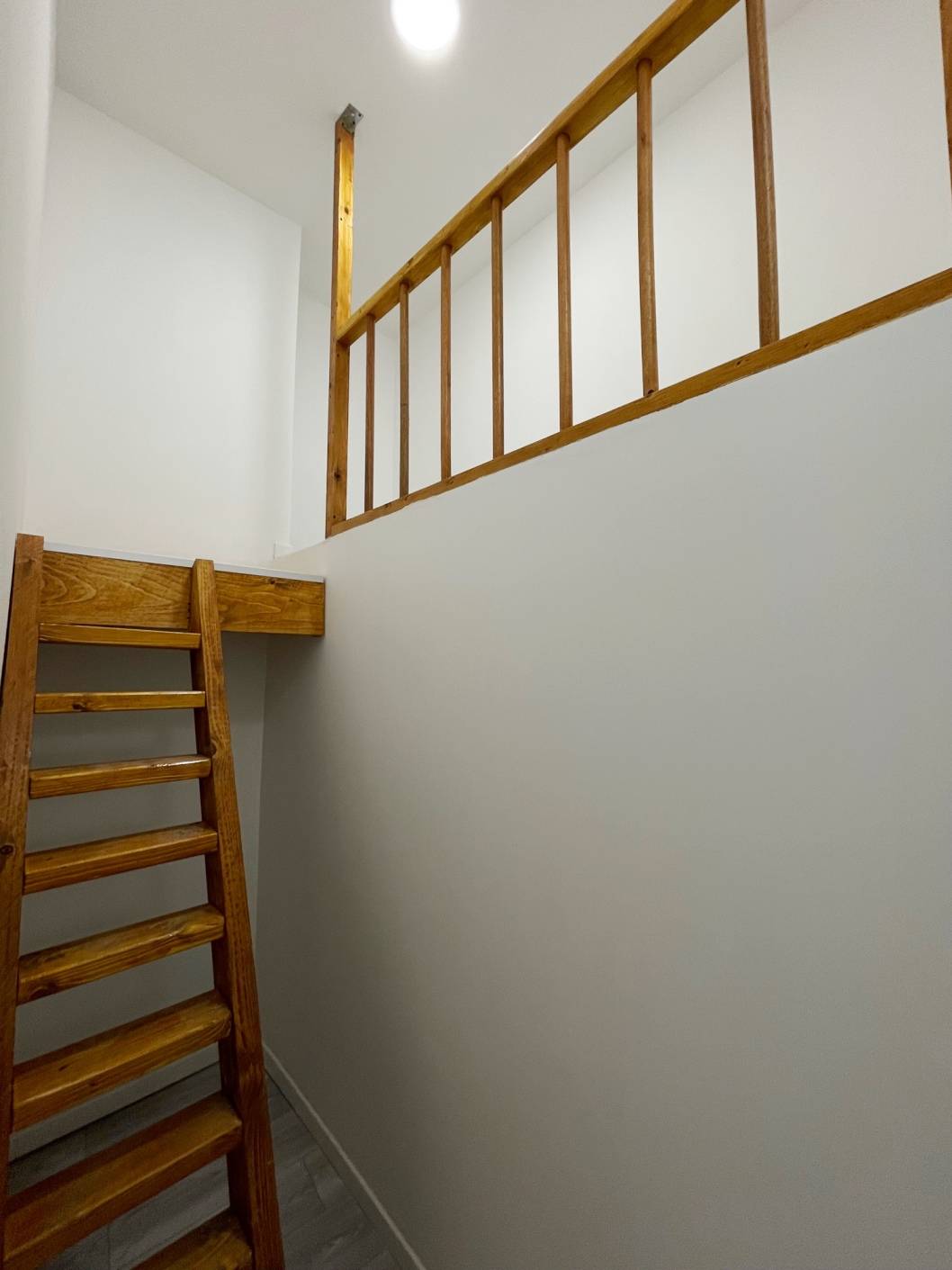 L'ESTAQUE GARE 16EME. Appartement t3 neuf situé au rez-de-chaussée avec terrasse