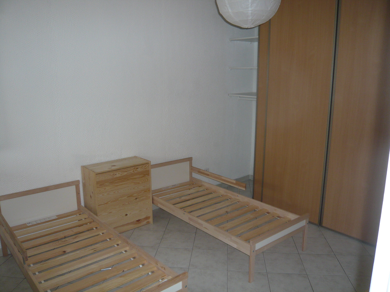 Appartement T2 LE ROVE Vue collines. estimation, prix au M2, expertise