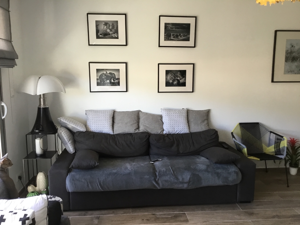 Appartement T3 CARRY LE ROUET Centre ville excellentes prestations. Terrasse. Parking privé