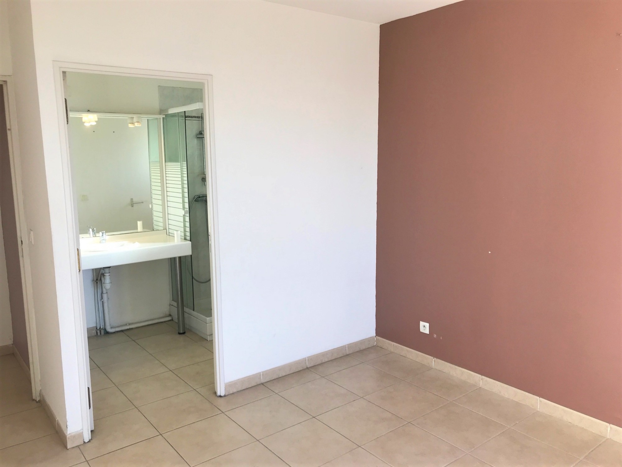 Appartement T5 Marseille 13016 L'ESTAQUE Vue mer. Grands volumes. Garage & parking