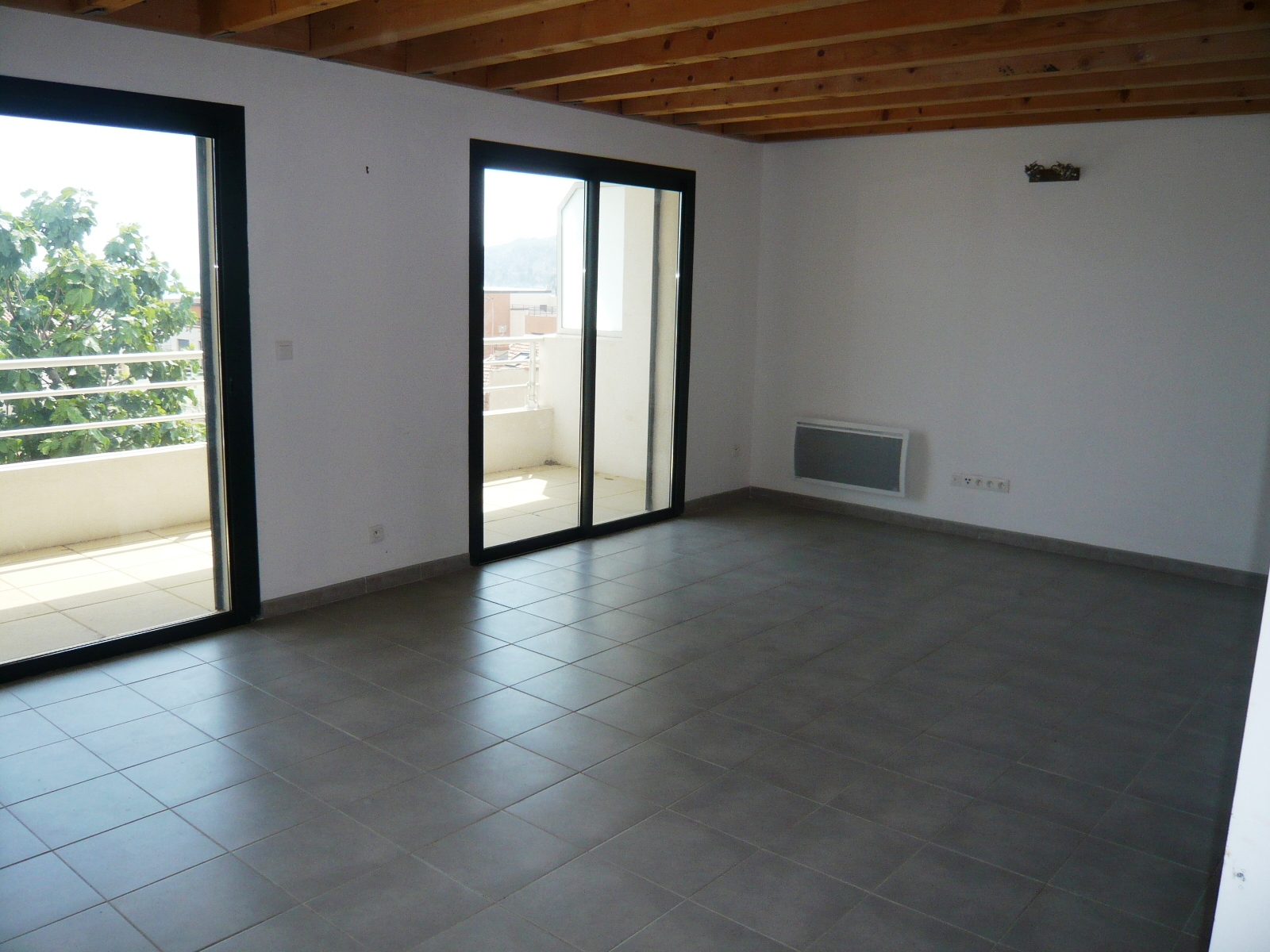 Appartement Duplex standing T4 Marseille 13016 L'Estaque Vue mer. Double terrasse. Cave. Parking