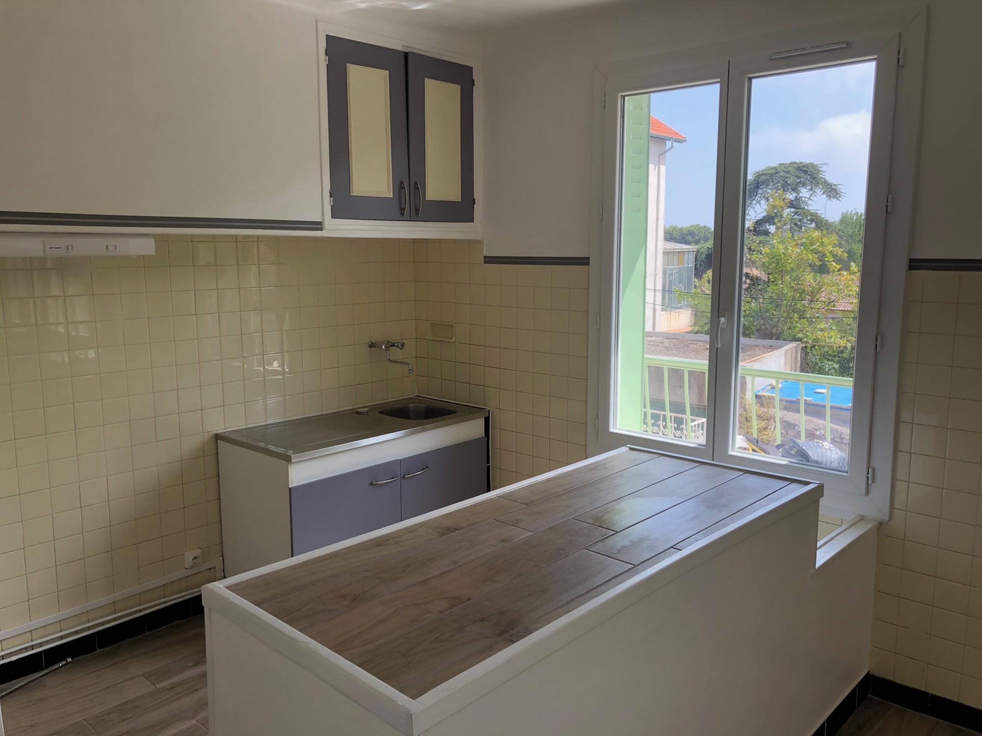 Appartement T3 Marseille 15 Eme LES BASTIDES Balcon et possibilité grand Garage