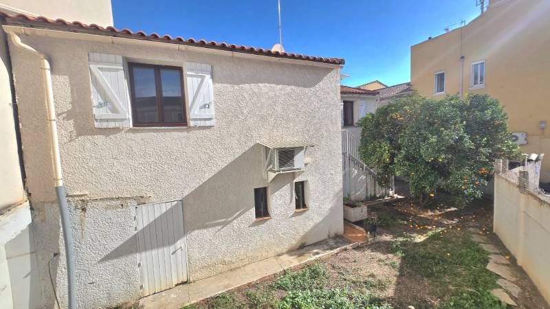 EXCLUSIVITE / ESTAQUE PLAGE. Charmante maison T3 avec jardin et grand garage