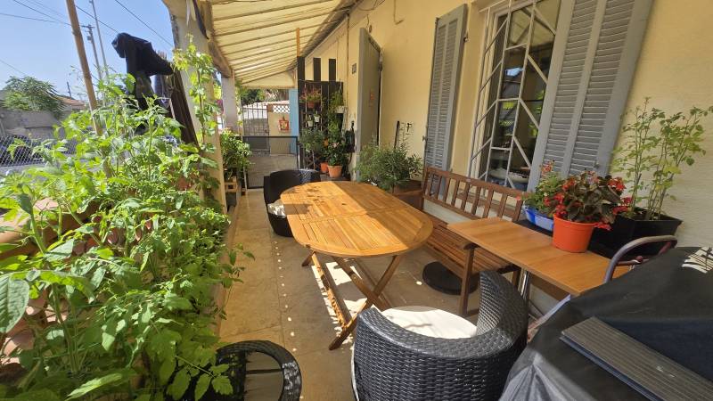 EXCLUSIVITE. CENTRE DE L'ESTAQUE, MAISON DE TYPE 3 AVEC EXTERIEUR