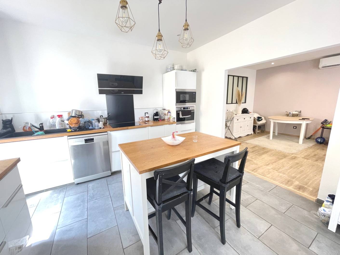 L'ESTAQUE PLAGE 16EME. Magnifique appartement T4 dans petite copropriété à 100 mètres du port de plaisance !