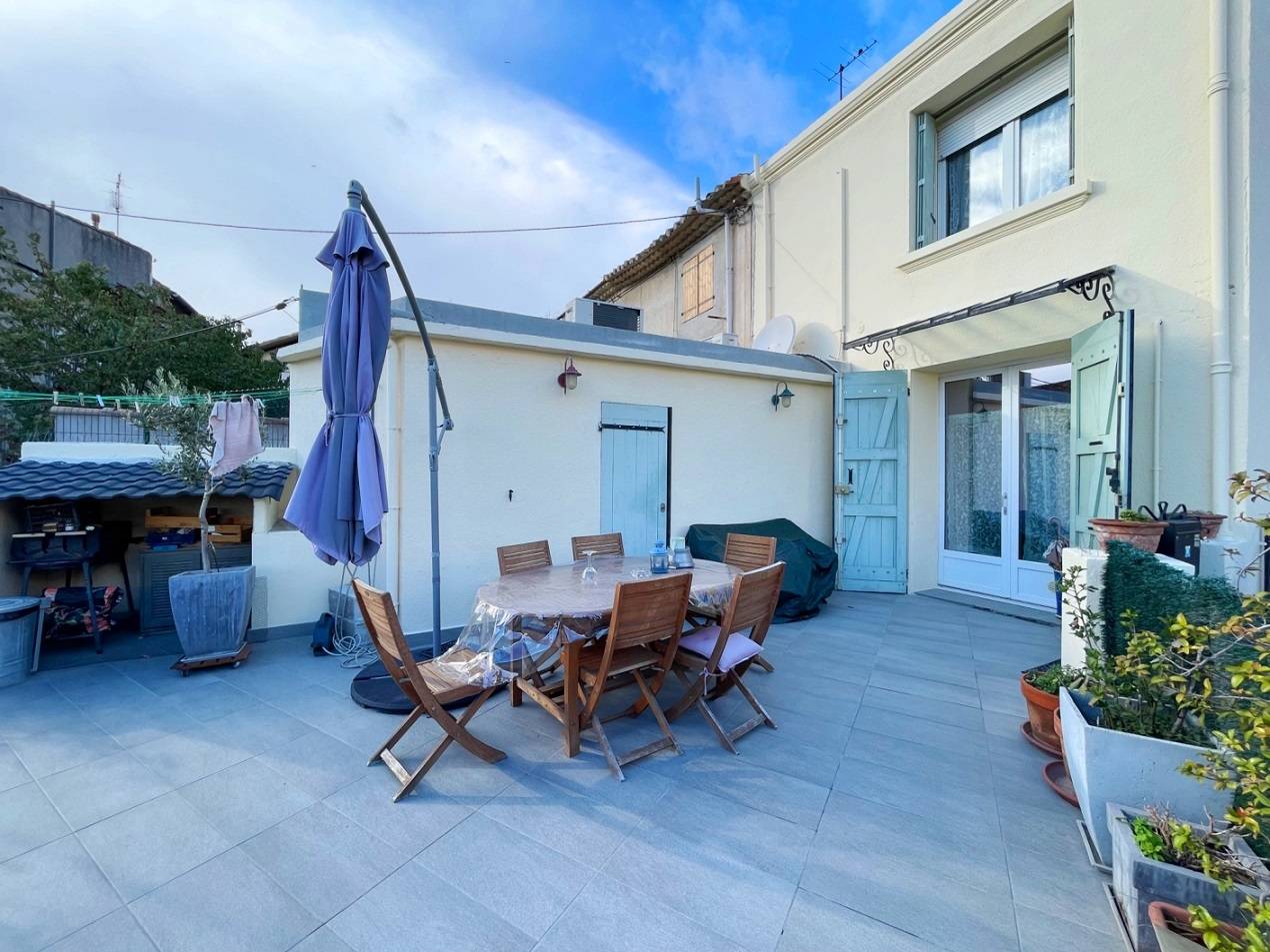 Terrasse vue sur mer