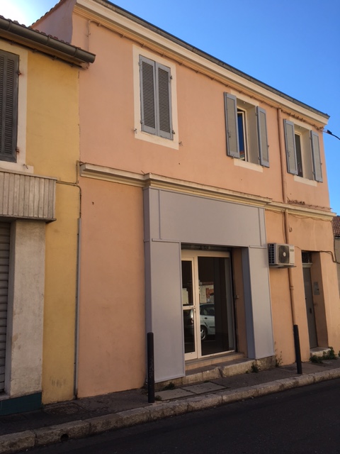 Immeuble Marseille 16 Eme Saint-André très bon état, ensoleillé avec cour extèrieure. estimation, prix au M2, expertise