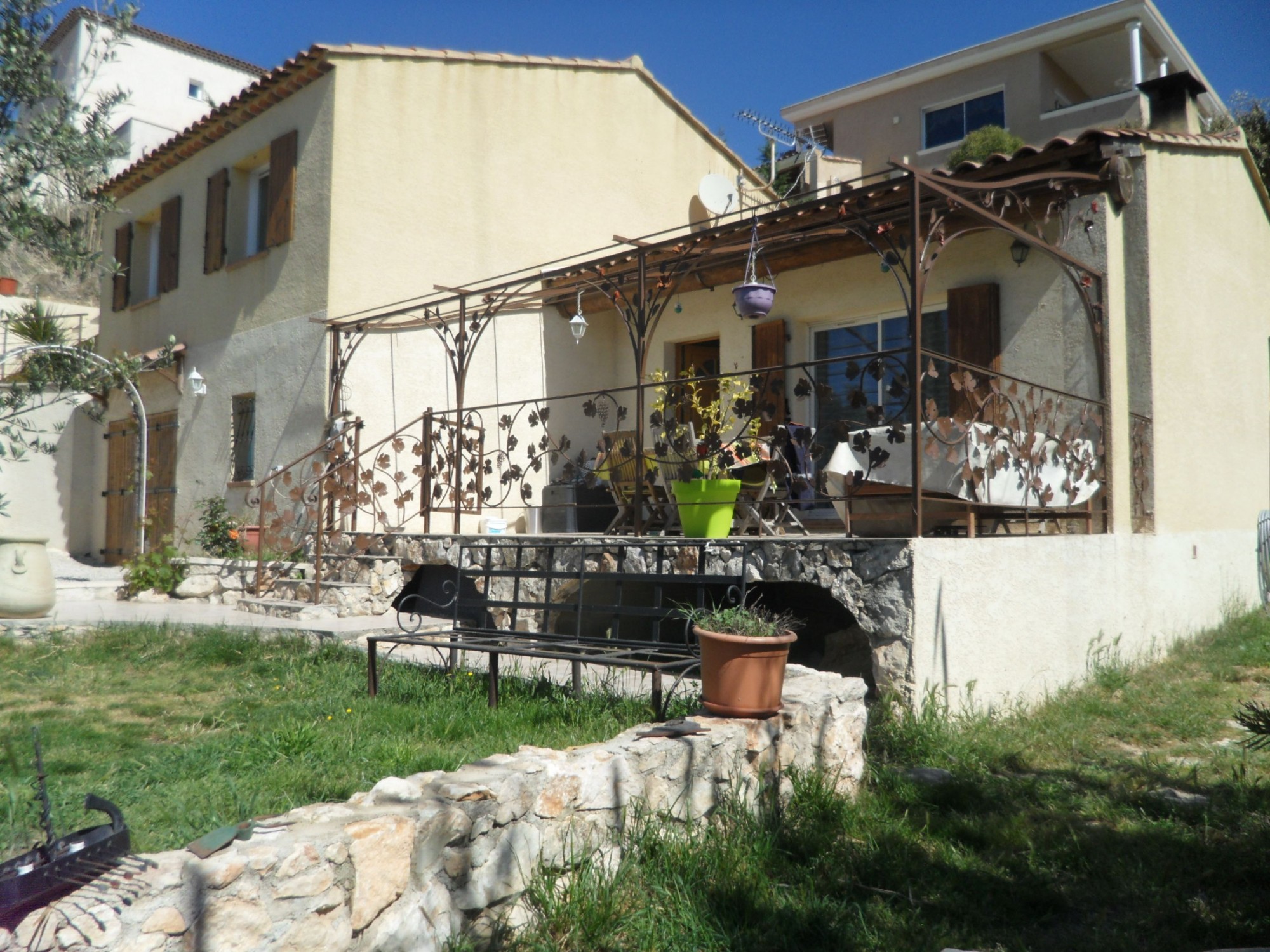 villa T4 MARSEILLE 15EME Le Mont D'Or lotissement privé & sécurisé avec magnifique vue mer, piscine et grand garage. estimation, prix au M2, expertise