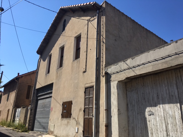 Immeuble T4 MARSEILLE 15EME Saint-Antoine avec local et appartement avec terrasse estimation, prix au M2, expertise