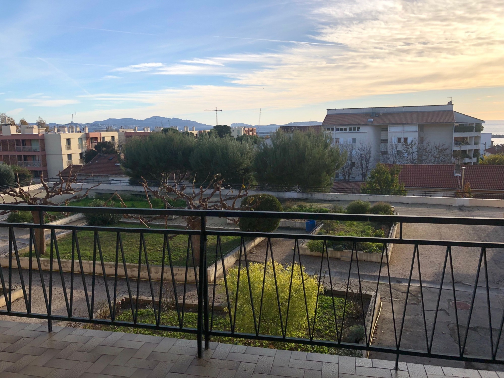 Appartement T3 MARSEILLE L'ESTAQUE Bon état vue dégagée. estimation, prix au M2, expertise