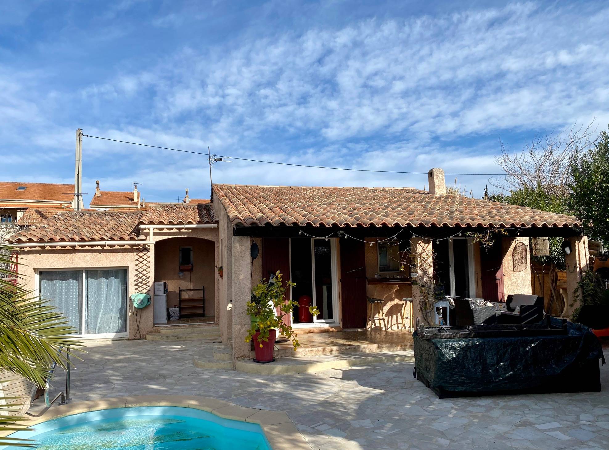 SAINT-ANDRE 16EME. Villa T5 plain pied avec piscine, terrasse et jardin estimation, prix au M2, expertise