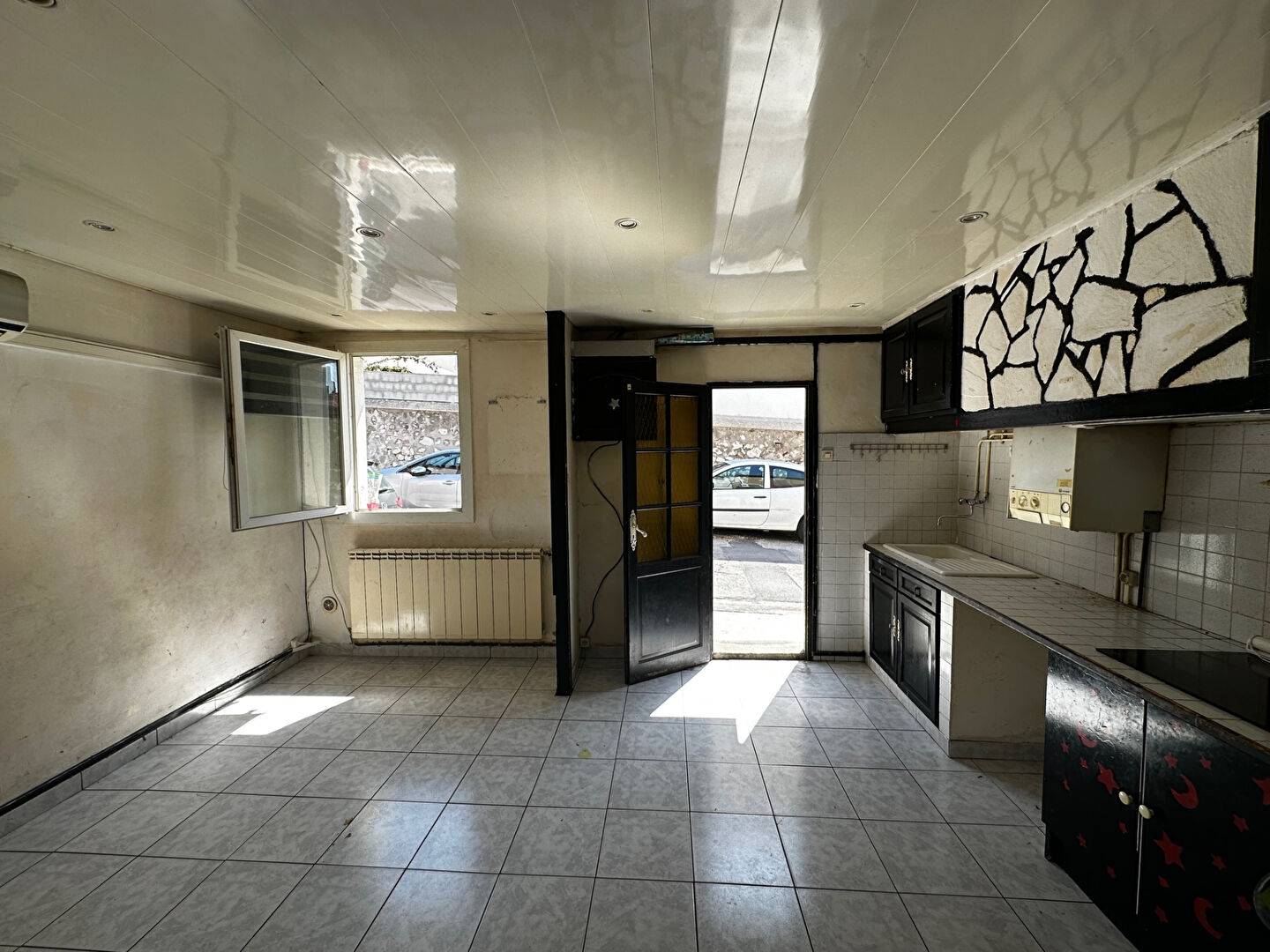 ESTAQUE Maison de ville de 45m² habitables environ dans une traverse calme