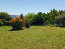 PIERREVERT (04) BEAU TERRAIN 1200 m² A BATIR HORS LOTISSEMENT