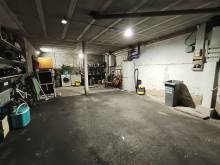 EXCLUSIVITE. / HAUTEURS 16° arrond. Belle maison contemporaine avec beau jardin et piscine