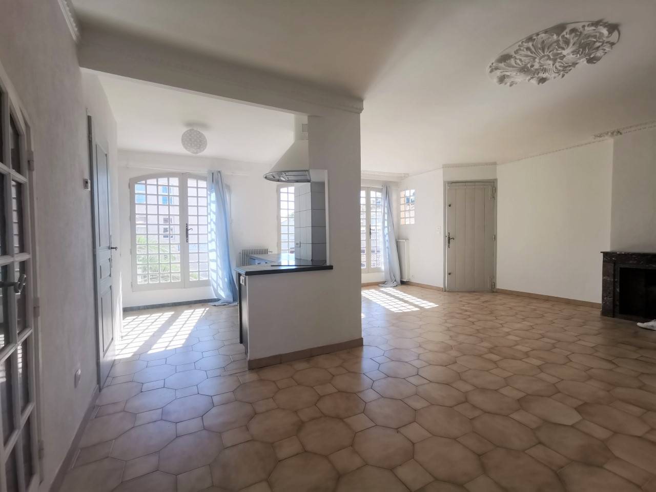 ST HENRI !   Appartement duplex de 87 M²   avec jardin