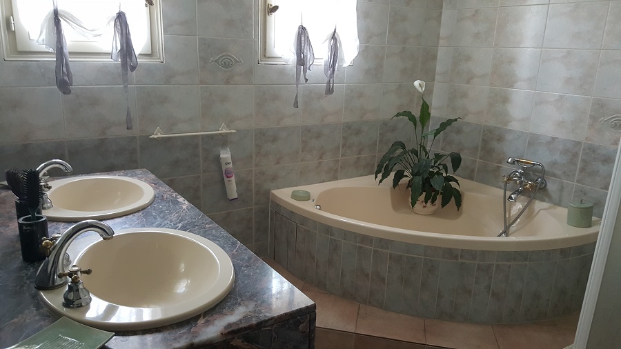 maison T4 13820 proche village. estimation, prix au M2, expertise